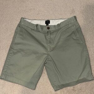 J. Crew Men's Olive Flat Front Shorts